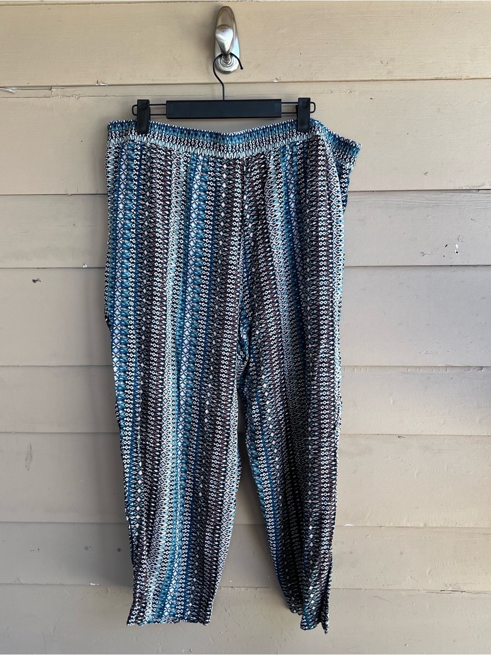 Jessica Simpson Pull On Cropped Pants Size XL - Picture 4 of 6